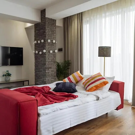 16 - Private Terrace & Parking