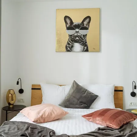 16 - Private Terrace & Parking *