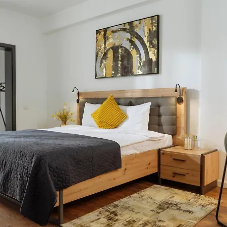 16 - Private Terrace & Parking *