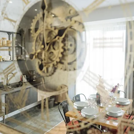 16 - Private Terrace & Parking Bucharest