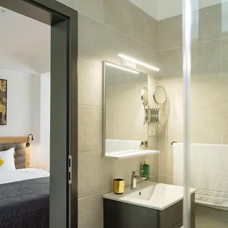 Daire 16 - Private Terrace & Parking