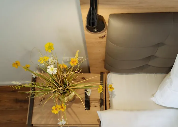 Appartamento 16 - Private Terrace & Parking