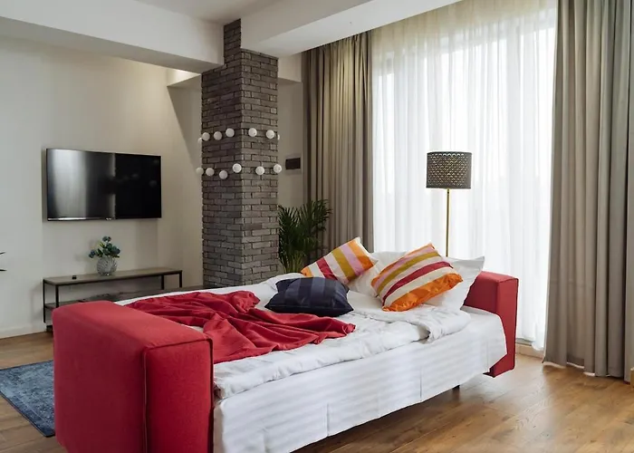 16 - Private Terrace & Parking