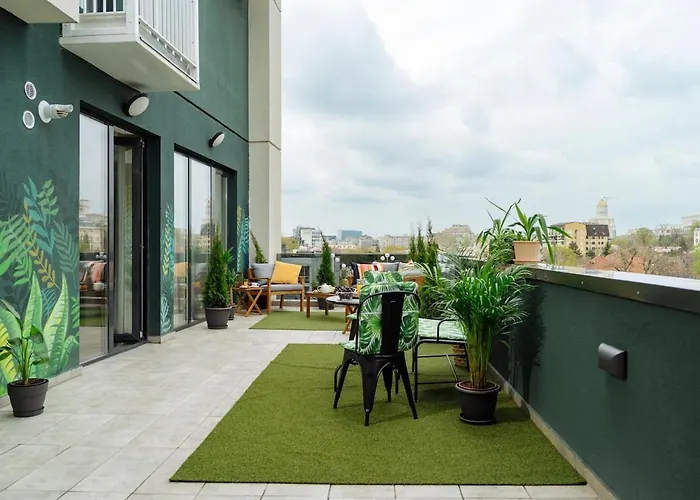 16 - Private Terrace & Parking *