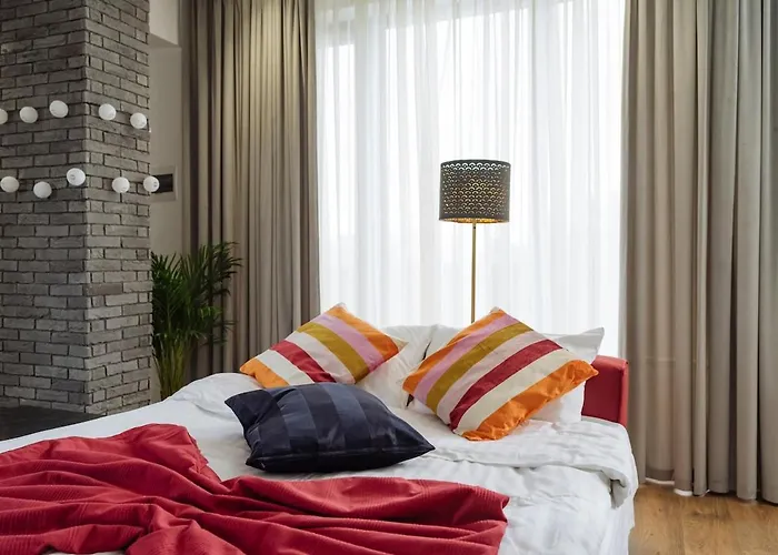 16 - Private Terrace & Parking Apartman *