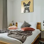 아파트 16 - Private Terrace & Parking *