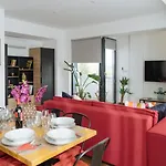 16 - Private Terrace & Parking 아파트