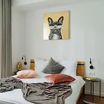 아파트 16 - Private Terrace & Parking 부쿠레슈티