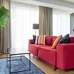 아파트 16 - Private Terrace & Parking *