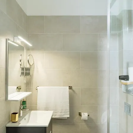 16 - Private Terrace & Parking *