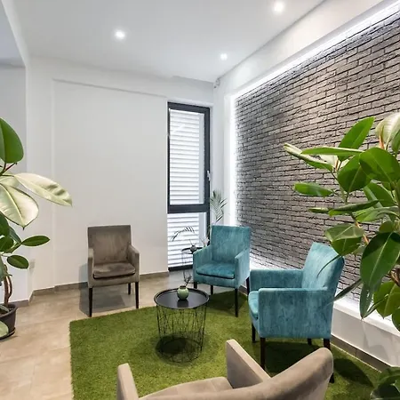 16 - Private Terrace & Parking Appartement