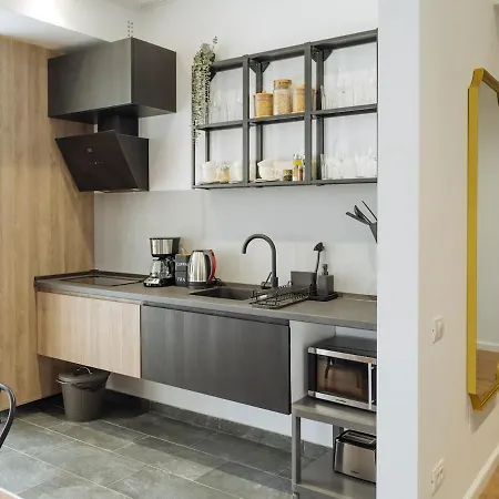 16 - Private Terrace & Parking *